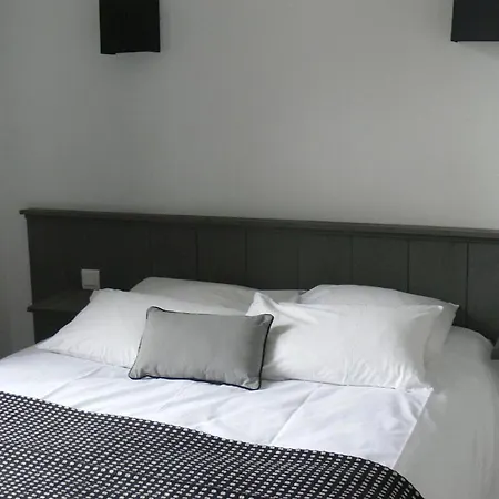 L'ile O Chateau ホテル 3*