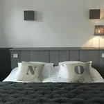 Hotel L'ile O Chateau 3*