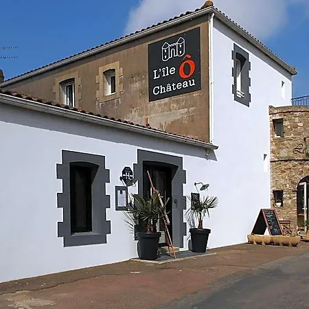 L'ile O Chateau Hotel