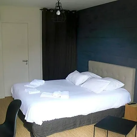 L'ile O Chateau Hotel