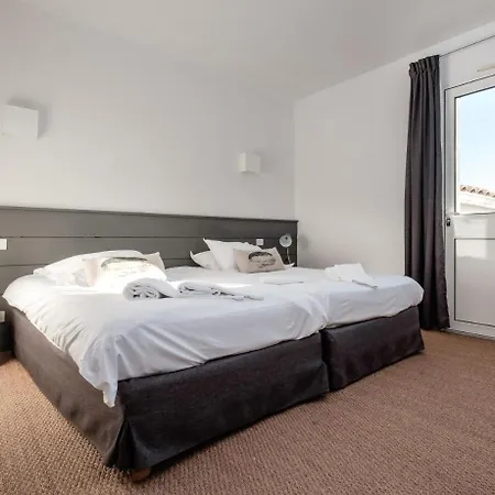 L'ile O Chateau Hotel