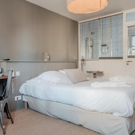 Hotel L'ile O Chateau 3*