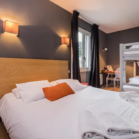 Hotel L'ile O Chateau