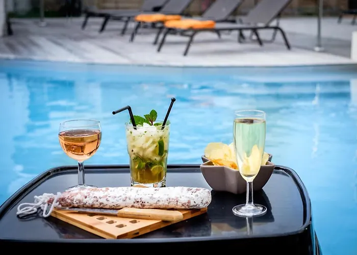 Hotel L'île ô Château 3*