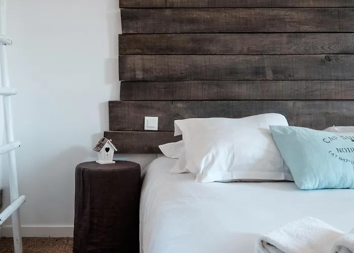 L'ile O Chateau Hotel 3*